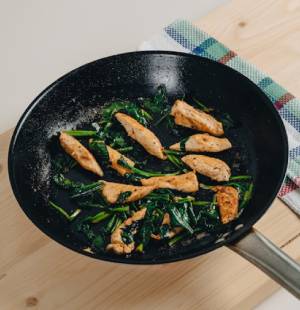 El Spicy sausage pizza